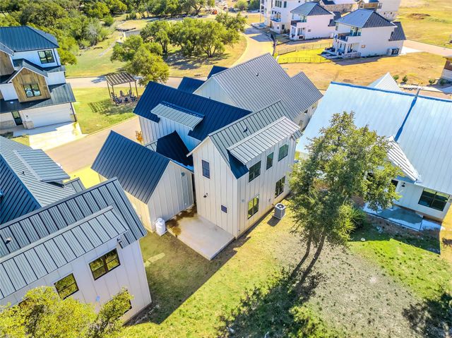 2400 Bruin DR 27, Spicewood, TX 78669