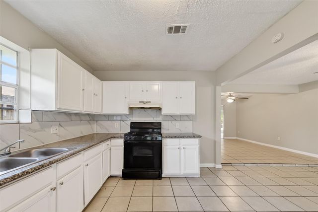 4326 Howcher Street, Houston, TX 77047