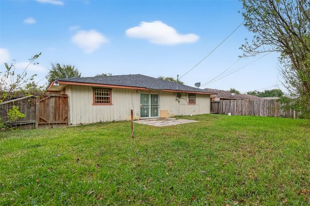 4326 Howcher Street, Houston, TX 77047
