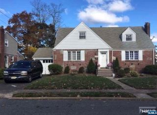 37-27 Hale Place, Fair Lawn, NJ 07410