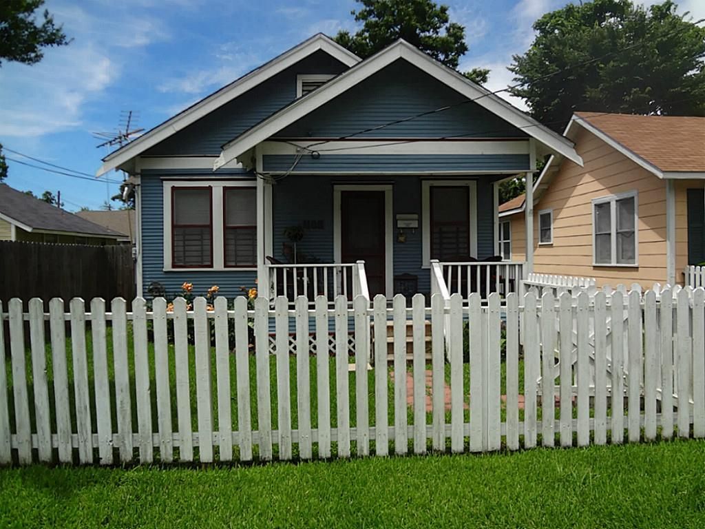 1108 Mathis, Houston, TX 77009