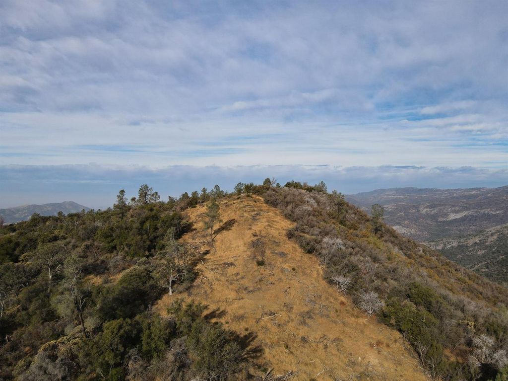 Image 14 of property listing at 0 Bobs Flat Rd, Tollhouse, CA 93667