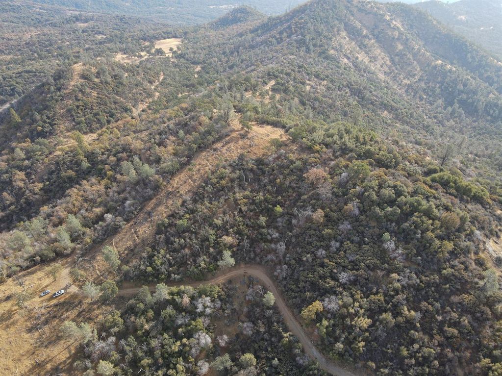 Image 15 of property listing at 0 Bobs Flat Rd, Tollhouse, CA 93667