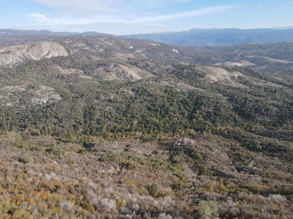 Image 18 of property listing at 0 Bobs Flat Rd, Tollhouse, CA 93667