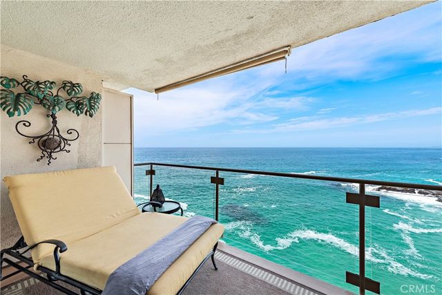 31561 Table Rock Drive 208, Laguna Beach, CA 92651