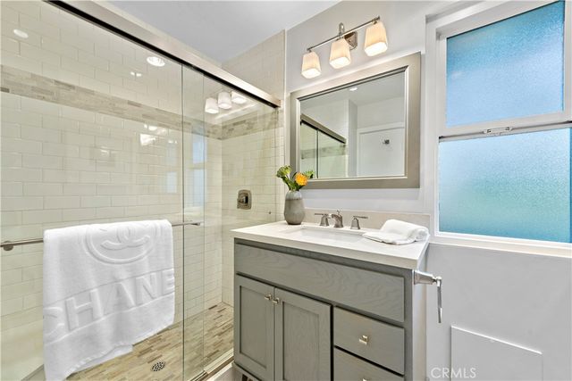 31561 Table Rock Drive 208, Laguna Beach, CA 92651