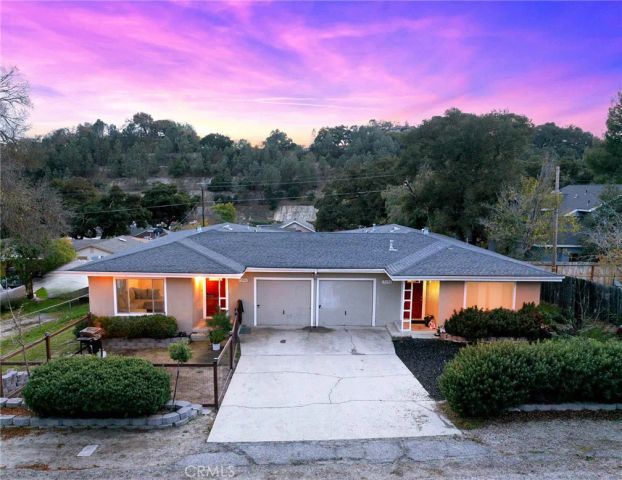 5190 Palma Avenue, Atascadero, CA 93422