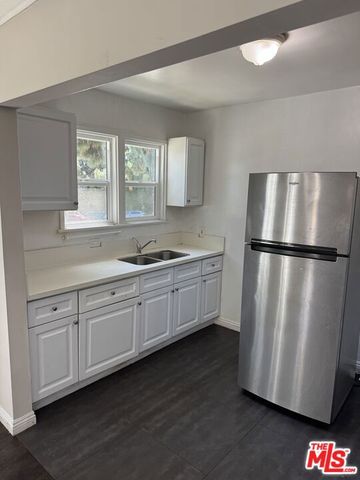 4089 Leimert Boulevard, Los Angeles, CA 90008