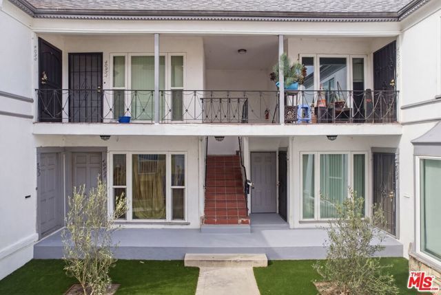 4089 Leimert Boulevard, Los Angeles, CA 90008