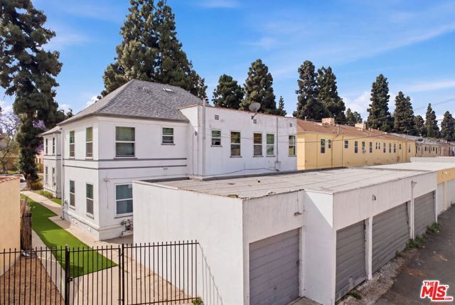 4089 Leimert Boulevard, Los Angeles, CA 90008