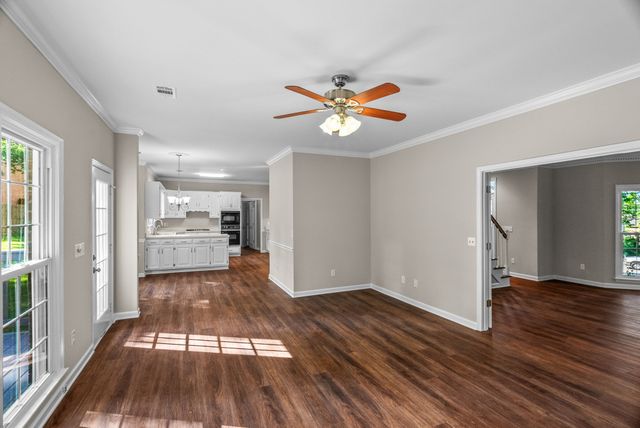 305 Cherokee Trl, Goodlettsville, TN 37072