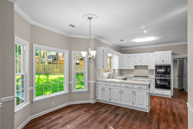 305 Cherokee Trl, Goodlettsville, TN 37072