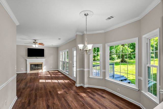 305 Cherokee Trl, Goodlettsville, TN 37072