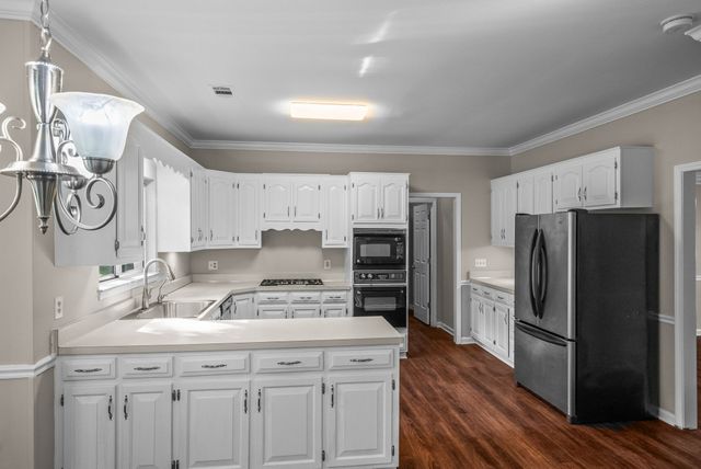 305 Cherokee Trl, Goodlettsville, TN 37072