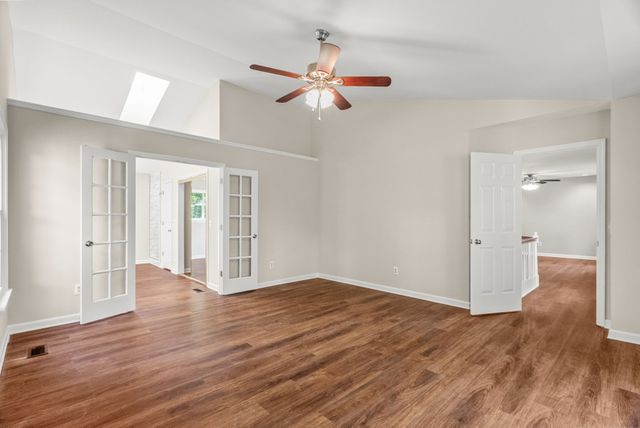 305 Cherokee Trl, Goodlettsville, TN 37072