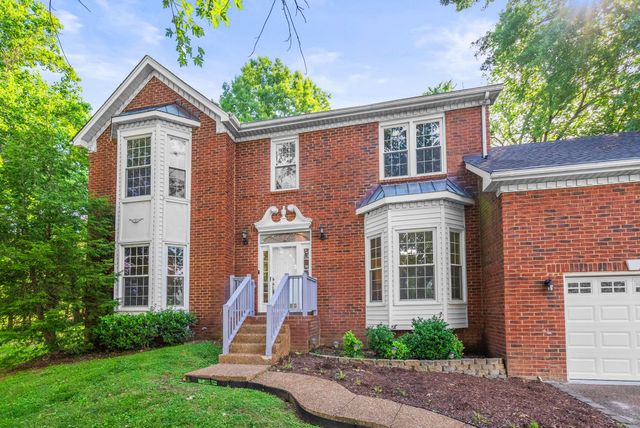 305 Cherokee Trl, Goodlettsville, TN 37072