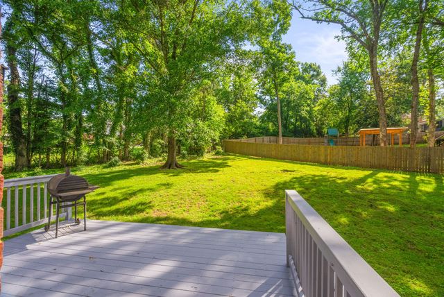 305 Cherokee Trl, Goodlettsville, TN 37072