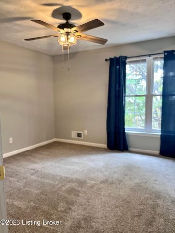 1122 Powerhouse Ln 203, Lyndon, KY 40242