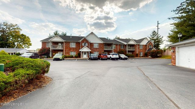 1122 Powerhouse Ln 203, Lyndon, KY 40242