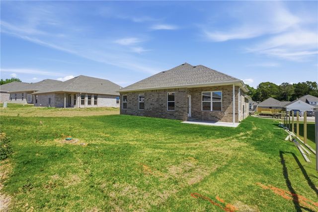 5071 Vista Avenue, Springdale, AR 72762