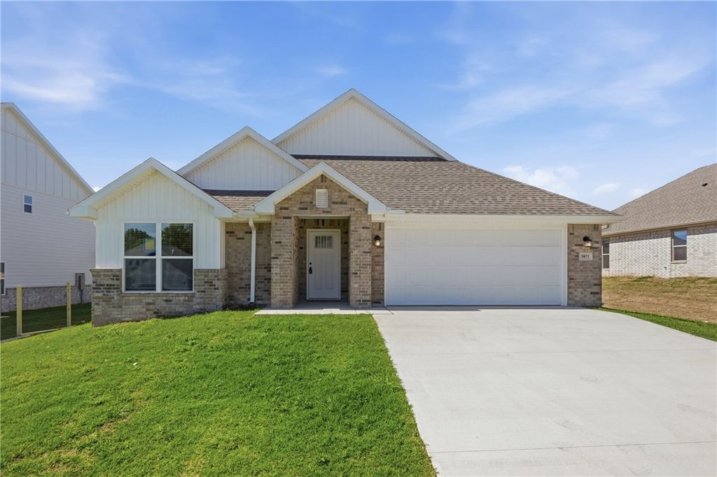 5071 Vista Avenue, Springdale, AR 72762