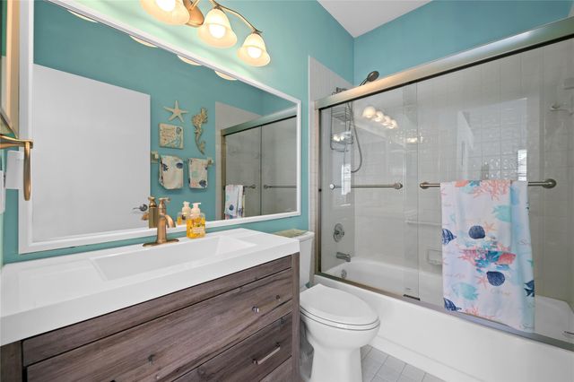 8228 Waterline Drive, Boynton Beach, FL 33472