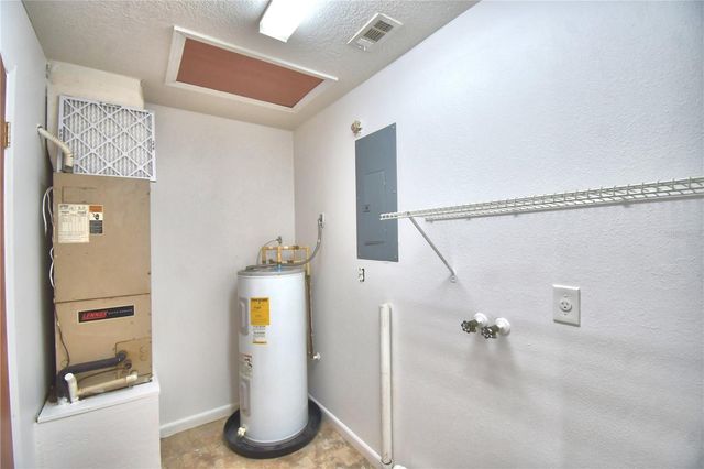 914 GRAPE AVENUE, St Cloud, FL 34769