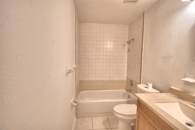 914 GRAPE AVENUE, St Cloud, FL 34769