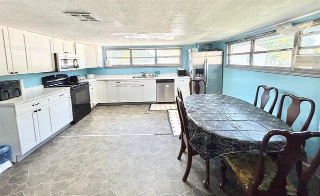 108 EARL STREET, Auburndale, FL 33823