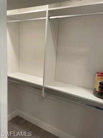 788 Park Shore DR B19, Naples, FL 34103