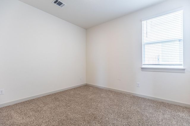 305 FAIRFAX Ave, San Marcos, TX 78666