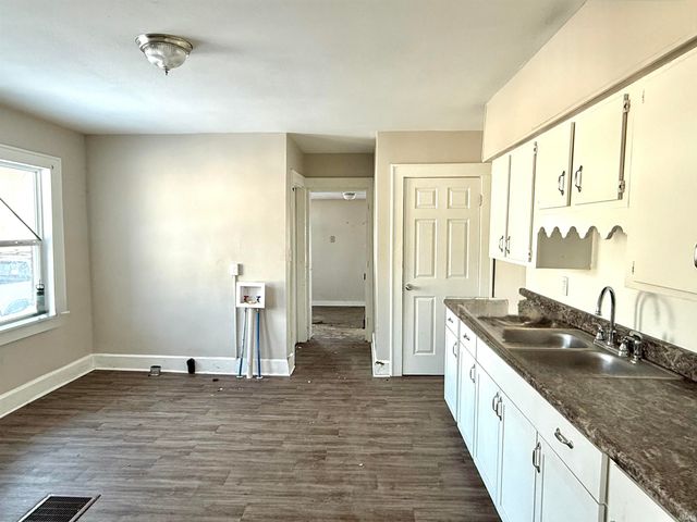 1702 Arrow Avenue, Anderson, IN 46016