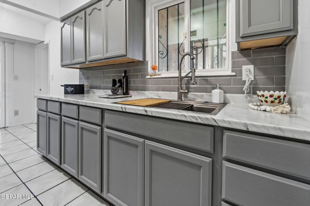 953 MALLETT Street, El Paso, TX 79907