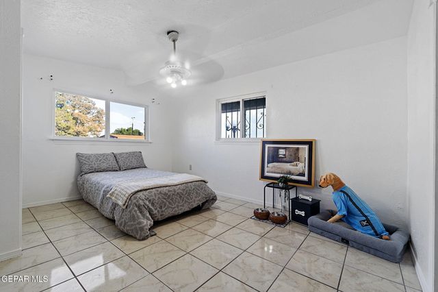 953 MALLETT Street, El Paso, TX 79907