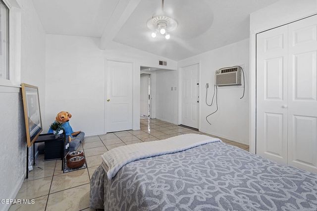 953 MALLETT Street, El Paso, TX 79907
