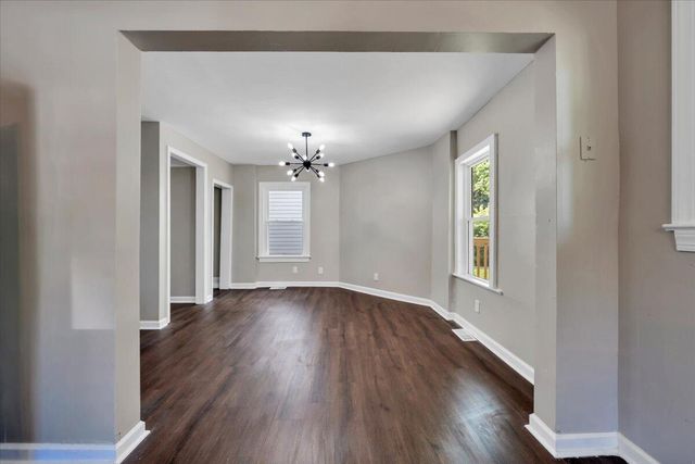 552 Chestnut AVE NW, Roanoke, VA 24016