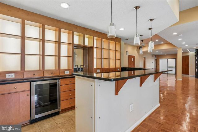 11112 TARA RD, Potomac, MD 20854
