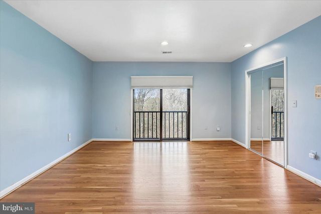11112 TARA RD, Potomac, MD 20854
