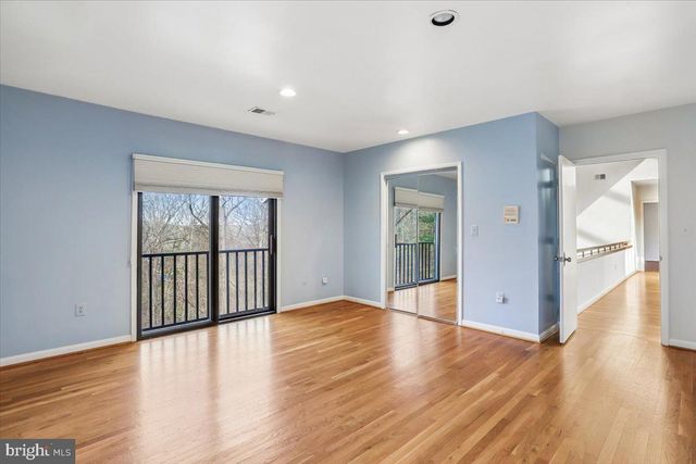 11112 TARA RD, Potomac, MD 20854