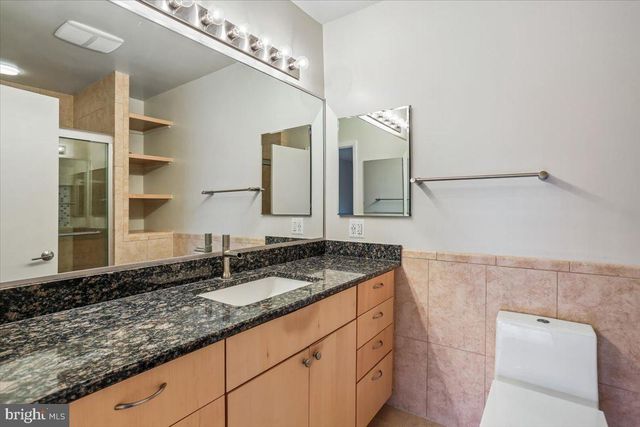 11112 TARA RD, Potomac, MD 20854