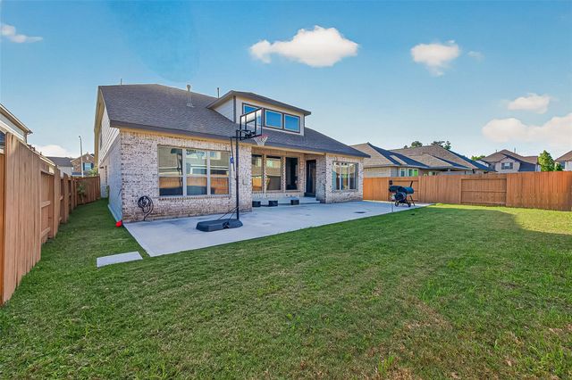 15814 Dutton Pines Drive, Humble, TX 77346