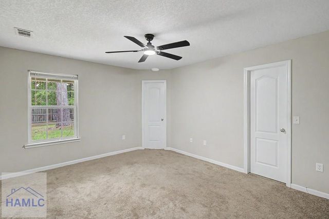 40 Mill Pond Lane SE, Ludowici, GA 31316
