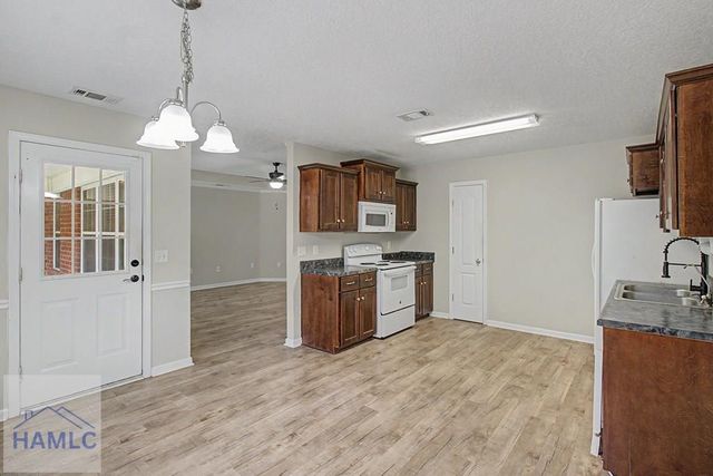 40 Mill Pond Lane SE, Ludowici, GA 31316