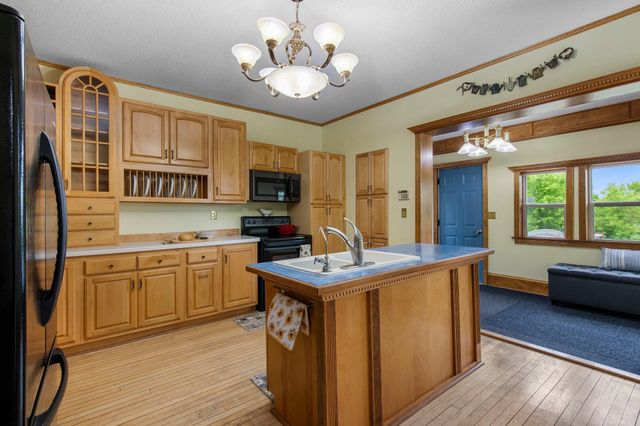 31513 Naples Street NE, Isanti Twp, MN 55008