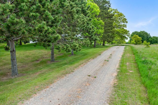31513 Naples Street NE, Isanti Twp, MN 55008