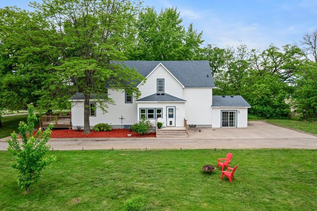 31513 Naples Street NE, Isanti Twp, MN 55008