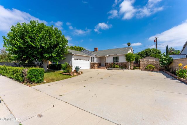 20709 Schoolcraft Street, Winnetka, CA 91306