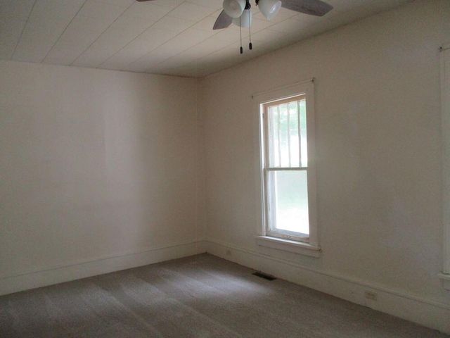 209 Spring Street, Three Rivers, MI 49093