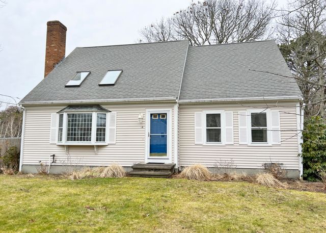14 South West Drive, South Yarmouth, MA 02664