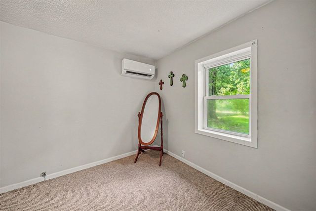 4650 Carmody Road, Coloma, MI 49038